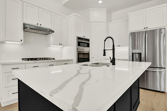 613 S Cherry St HR-12