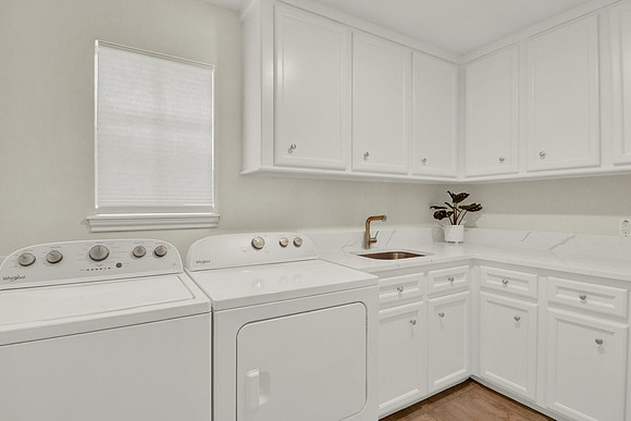 13718 Gainesway Dr MLS-30