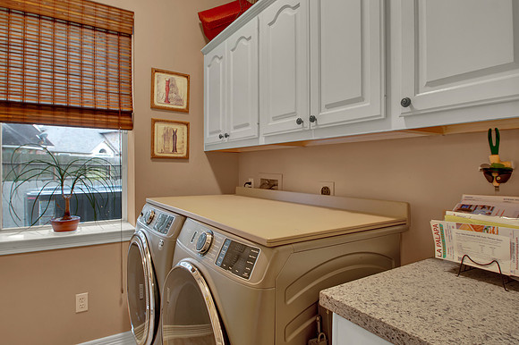 20307 Oakmoss Ct HR 2-17