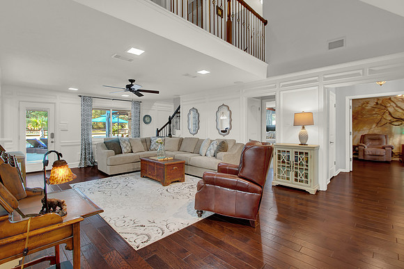 1722 Camille St MLS-28