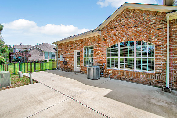 8532 Willow Loch Dr MLS-40