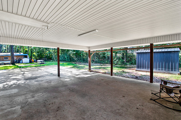 552 Dogwood Dr MLS-12