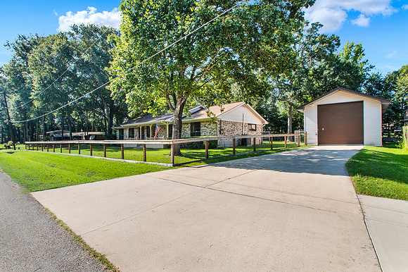 552 Dogwood Dr MLS-7