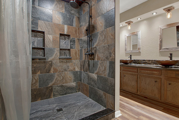 552 Dogwood Dr MLS-31