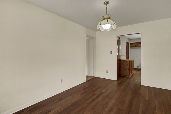 552 Dogwood Dr MLS-27