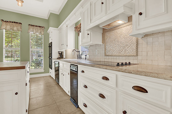 5406 Mount Royal Cir HR-24