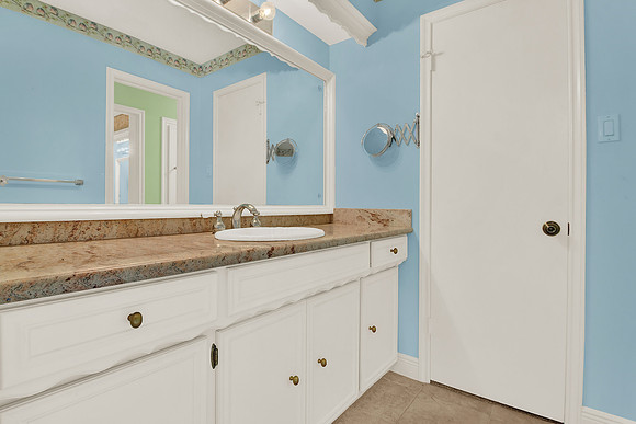 5406 Mount Royal Cir HR-46
