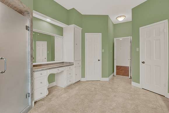 5406 Mount Royal Cir MLS-39
