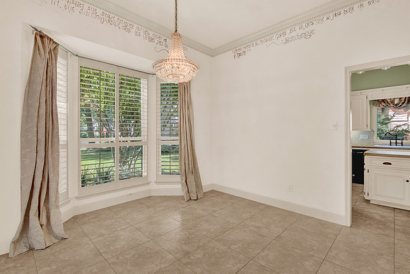 5406 Mount Royal Cir MLS-16