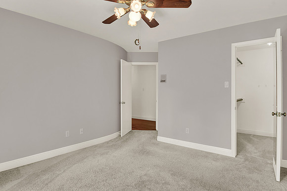5406 Mount Royal Cir MLS-51