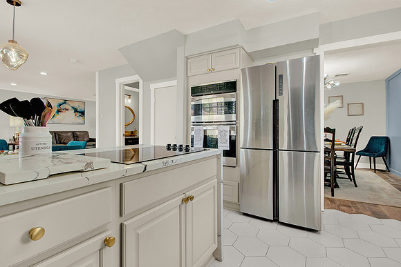 7814 Heathrow Ln MLS-17