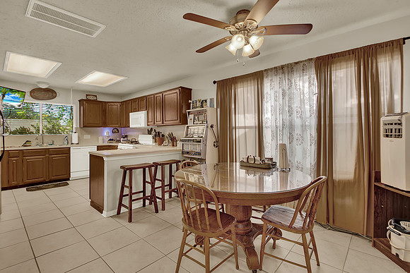 13407 Nantucket Dr HR-14