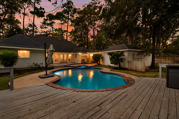 6214 Larkmount Dr HR-41