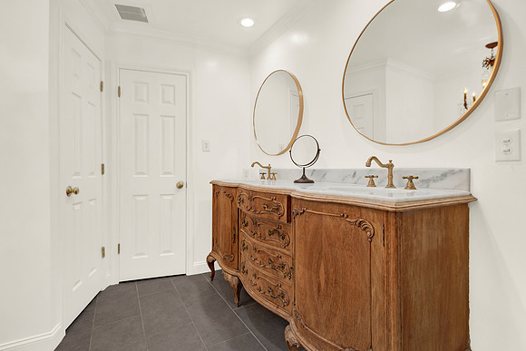 6214 Larkmount Dr HR-33