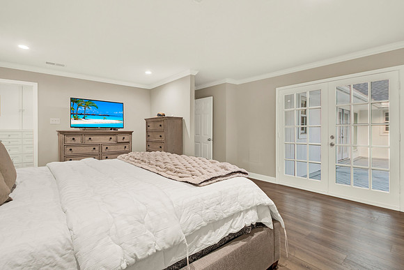 6214 Larkmount Dr HR-35