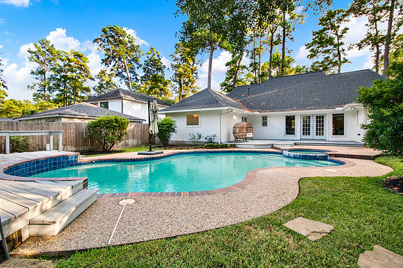 6214 Larkmount Dr HR-10
