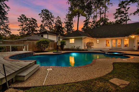 6214 Larkmount Dr MLS-42