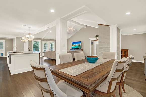 6214 Larkmount Dr MLS-19