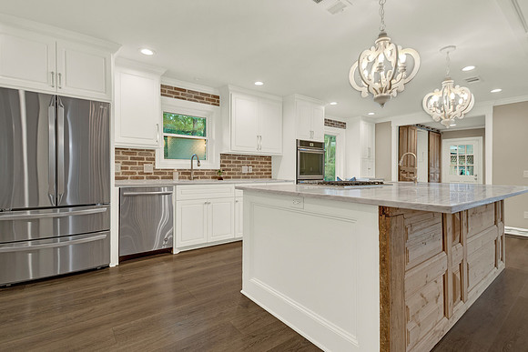 6214 Larkmount Dr MLS-20