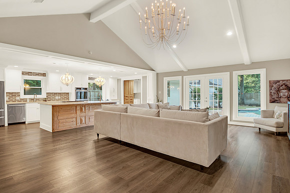 6214 Larkmount Dr MLS-12