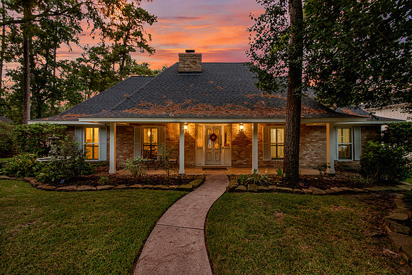 6214 Larkmount Dr MLS-39