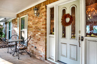 6214 Larkmount Dr MLS-4