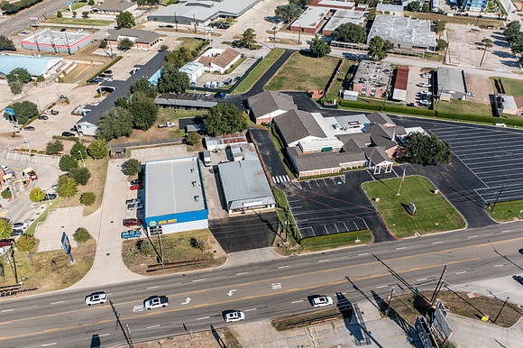 1404 W Main St HR-3