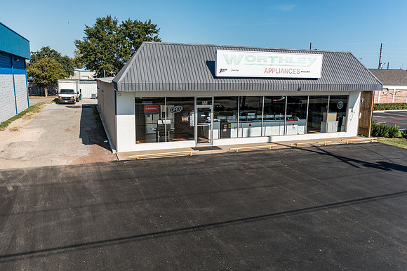 1404 W Main St HR-19
