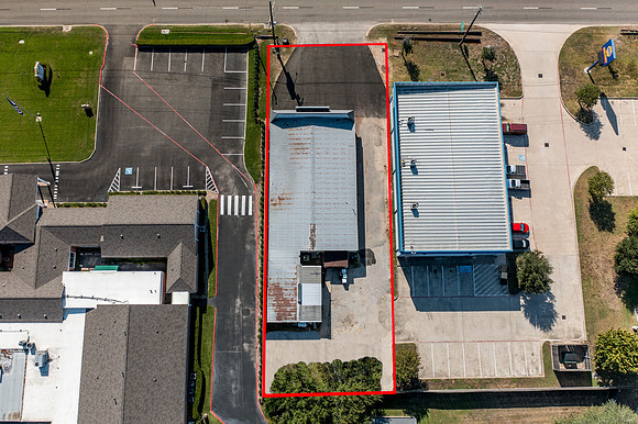 1404 W Main St HR-15