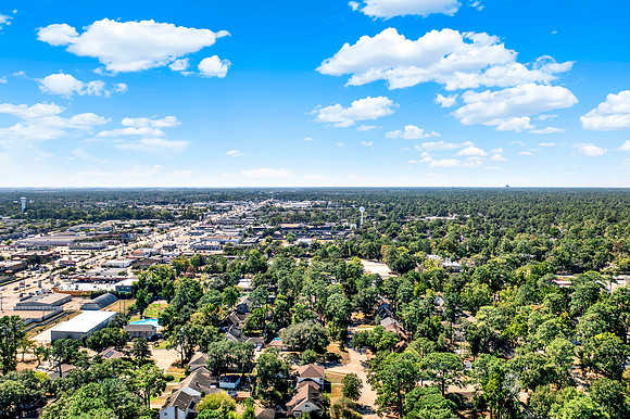 17127 Red Oak Dr HR-8