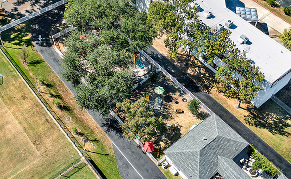 17127 Red Oak Dr MLS-7