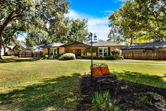 1219 Coe Rd MLS-4