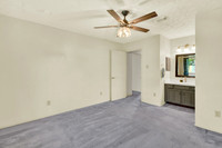 13211 Thorntree Dr HR-16