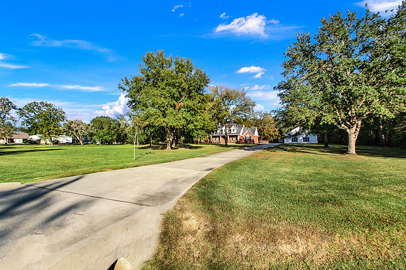 33402 Hillside Dr MLS-12