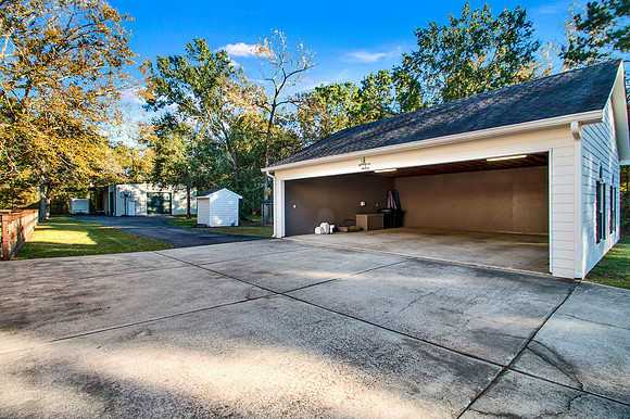 33402 Hillside Dr MLS-16