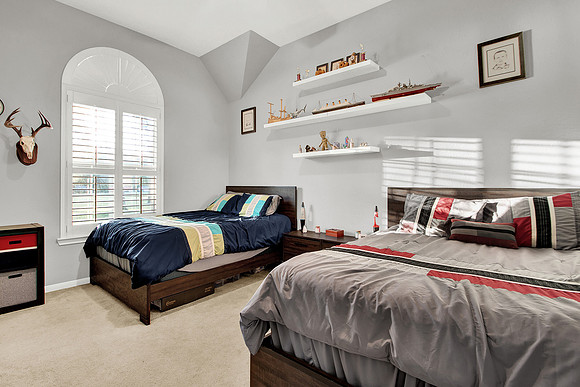33402 Hillside Dr MLS-56