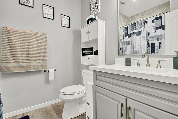 33402 Hillside Dr MLS-55