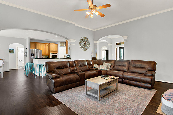 33402 Hillside Dr MLS-37