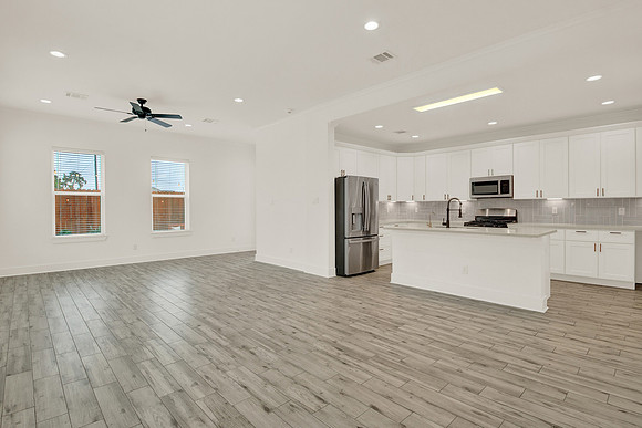6635 TC Jester Blvd A MLS-10