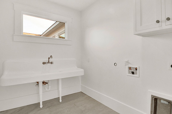524 Eucid St HR-40