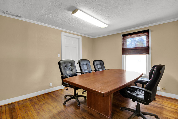 20750 Bauer Hockley MLS-18