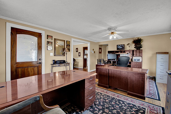 20750 Bauer Hockley MLS-12