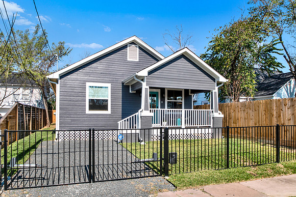112 Goldenrod St HR-2