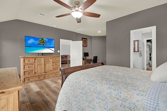 5642 Mesquite Oaks Trail MLS-20