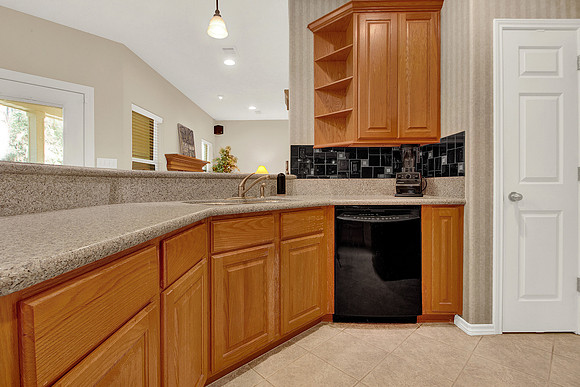 14506 Courtney Street HR-19