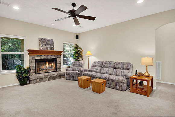 14506 Courtney Street HR-17
