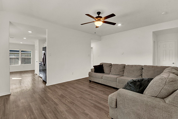 1363 Winding Willow Dr HR-7