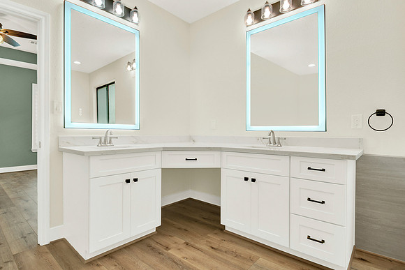 20503 Sapphire Cir HR-17