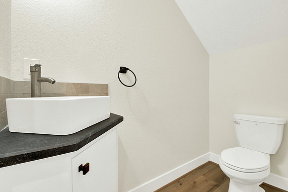 20503 Sapphire Cir MLS-23