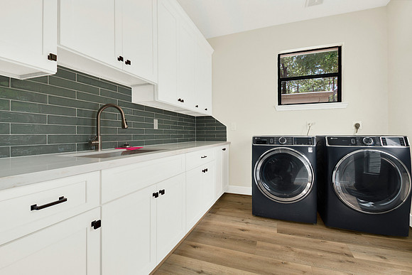20503 Sapphire Cir MLS-25
